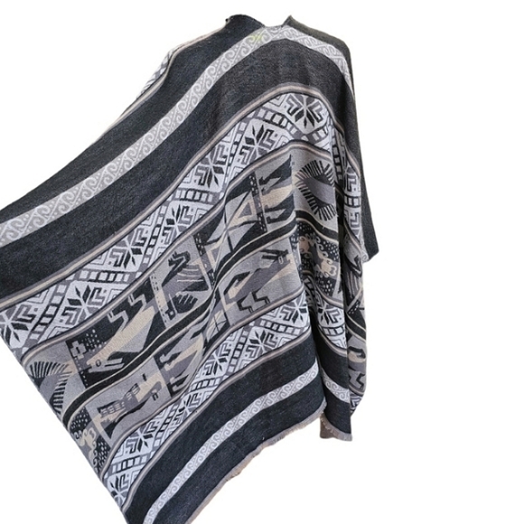 Marc New York Poncho One Size Gray Southwestern Aztec Warm Cozy Western Outdoor - Picture 10 of 15